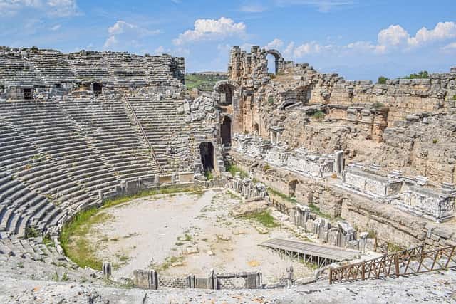 Perge Antik Kenti